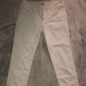 White American Eagle jeans